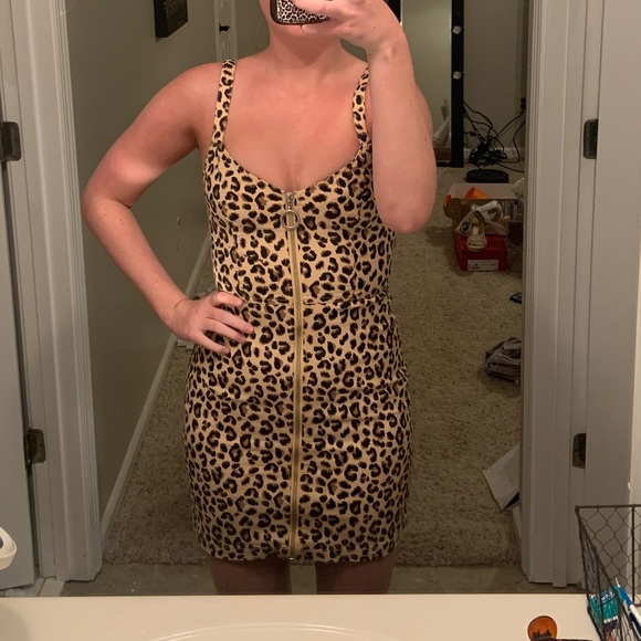Cheetah print Bodycon dress - Picture 1 of 2